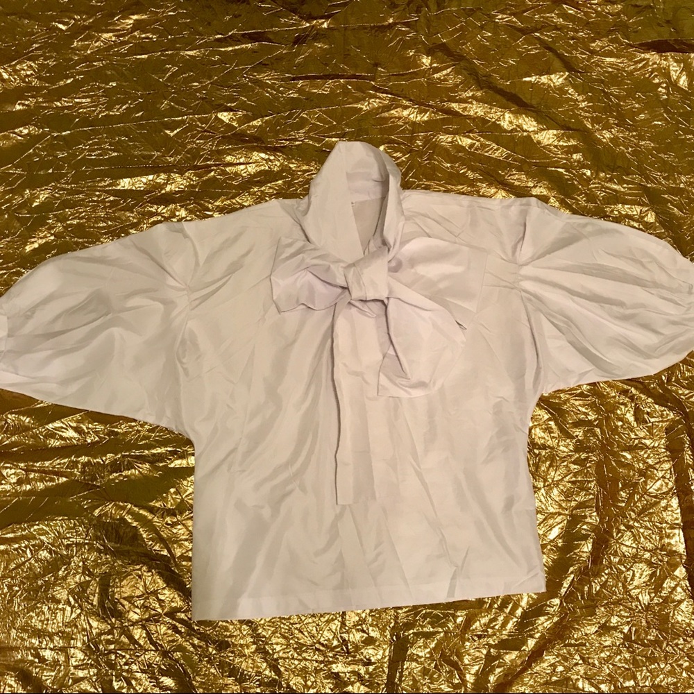 Vintage White Pussybow Blouse